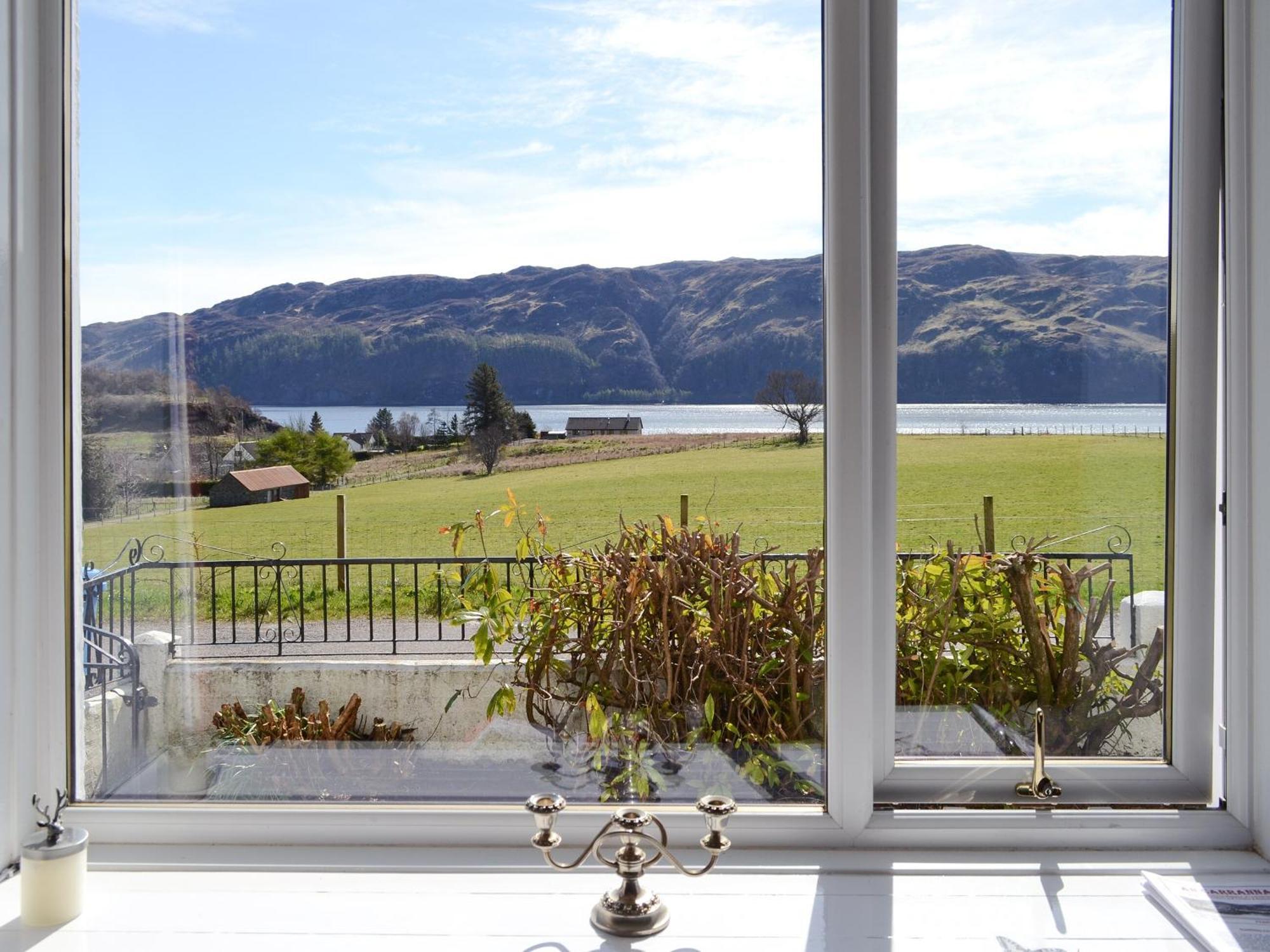 Elmbank Lochcarron Exterior foto